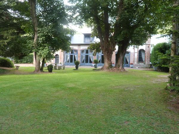 Château 850 m² à Hénouville 76840