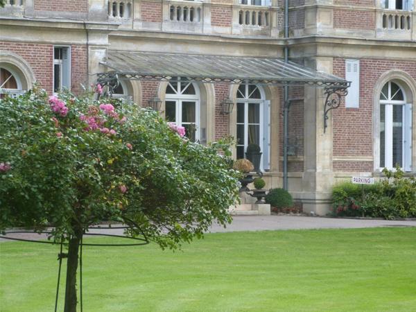 Château 850 m² à Hénouville 76840