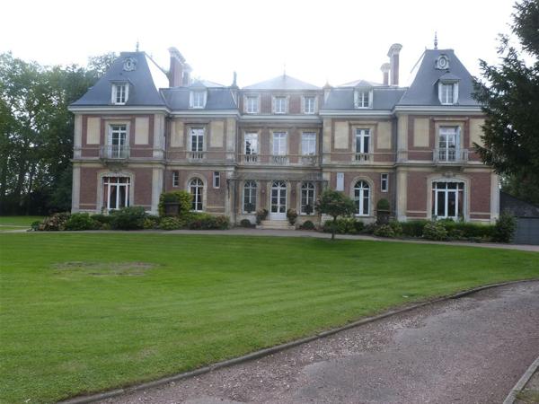 Château 850 m² à Hénouville 76840