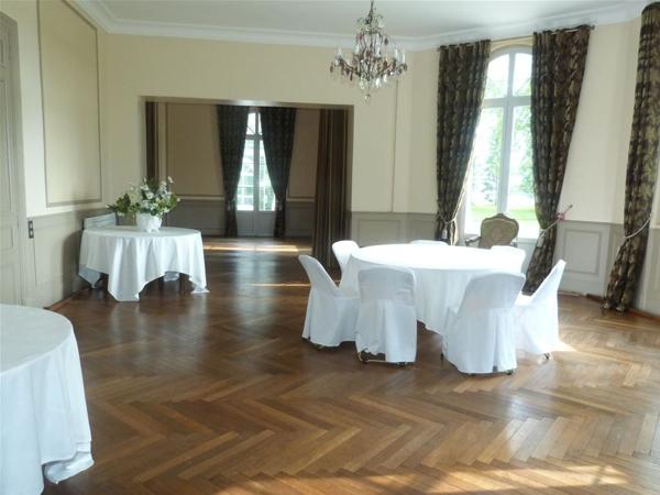 Château 850 m² à Hénouville 76840