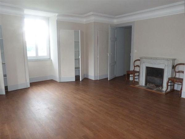 Château 850 m² à Hénouville 76840