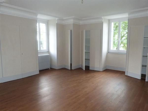 Château 850 m² à Hénouville 76840