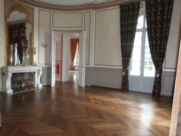 Château 850 m² à Hénouville 76840