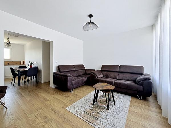 Appartement Laval 3 pièce(s) 54.22 m2