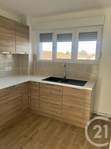 Appartement F4 à vendre  4 pièces - 70 m 2   JARNY  - 54