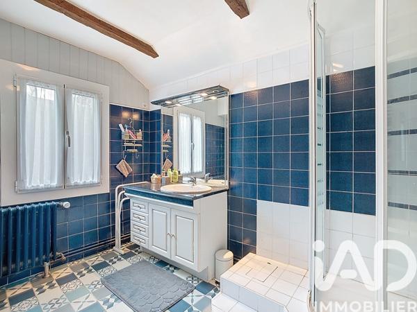 Maison à vendre 7 pièces 169 m² Saint-Germain-Laval