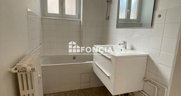 Location Appartement 5 pièces 132.97 m² - Strasbourg 67000