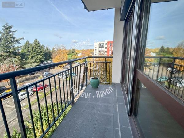 Appartement à vendre à Les Clayes-sous-Bois dans les Yvelines (78340), ref : 92076-99