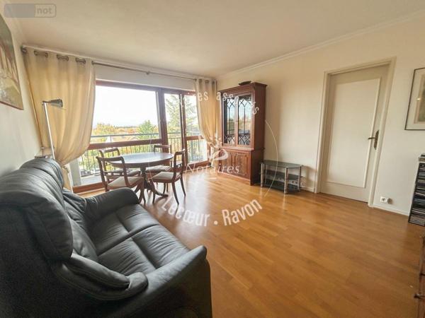 Appartement à vendre à Les Clayes-sous-Bois dans les Yvelines (78340), ref : 92076-99