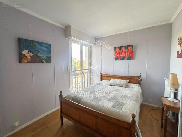 Appartement à vendre à Les Clayes-sous-Bois dans les Yvelines (78340), ref : 92076-99