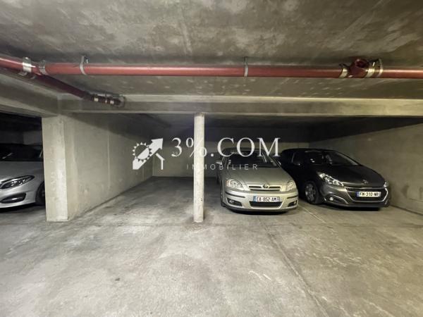 Appartement
                                                                                                                                                                                                                                                                                                                        3 pièce(s)                                                                                                                                                                                                          2 chambre(s)                                                                                                                                                                                                          64  m²