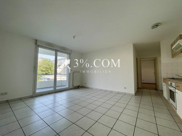 Appartement
                                                                                                                                                                                                                                                                                                                        3 pièce(s)                                                                                                                                                                                                          2 chambre(s)                                                                                                                                                                                                          64  m²