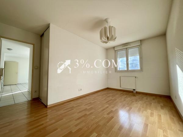 Appartement
                                                                                                                                                                                                                                                                                                                        3 pièce(s)                                                                                                                                                                                                          2 chambre(s)                                                                                                                                                                                                          64  m²
