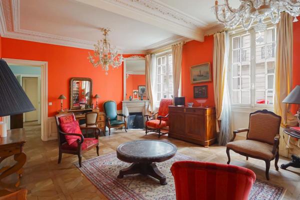 Appartement Paris 7 e - ÉCOLE MILITAIRE / GROS CAILLOU