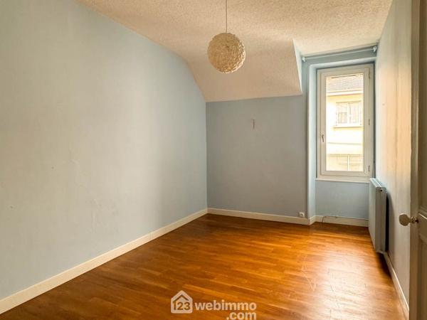 Maison de ville 71 m² à Cholet 49300