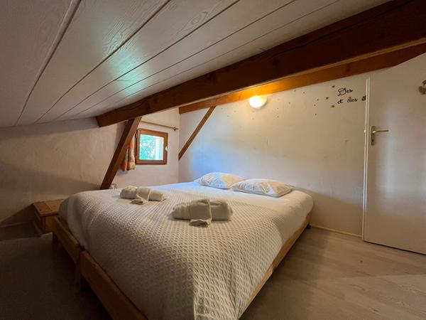 Maison de charme de 218 m² ? 3 logements ? Activité gîte en cours ? Terrain 2250 m²
