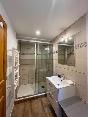Maison de charme de 218 m² ? 3 logements ? Activité gîte en cours ? Terrain 2250 m²