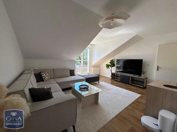 Appartement à louer 3 pièces 47.38m² Beauvais (60000)