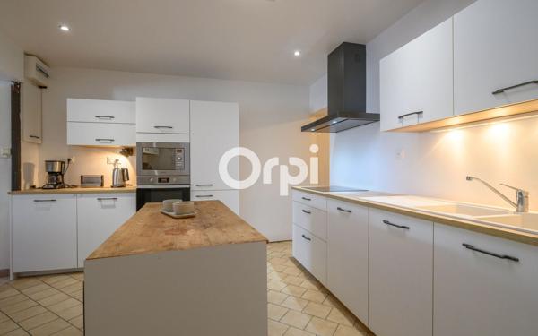 Maison à vendre    5 pièces • 149,37 m2 Hasnon