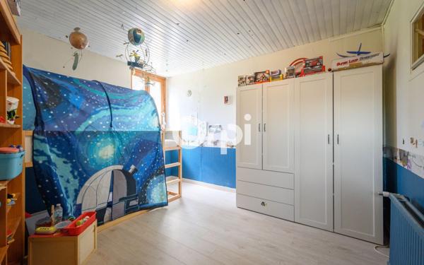 Maison à vendre    5 pièces • 149,37 m2 Hasnon