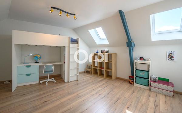 Maison à vendre    5 pièces • 149,37 m2 Hasnon