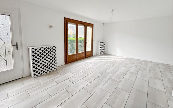Appartement à vendre    3 pièces • 75,95 m2 Mauchamps
