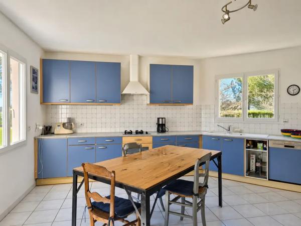 Maison contemporaine à 5 min de la N10 et proche de Mansle-l