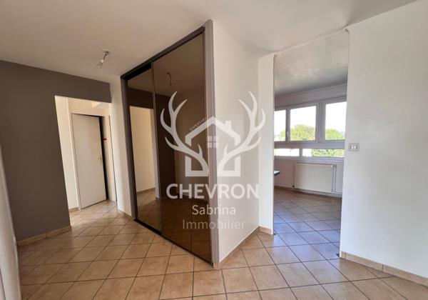 Charleville-Mézières (08000) Appartement CHARLEVILLE-MÉZIERES 3 Pièces 82.79 m²