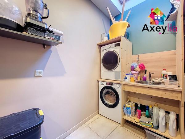 Perreux (42120) A VENDRE - MONTAGNY - MAISON DE VILLAGE RENOVEE, 3 CHAMBRES