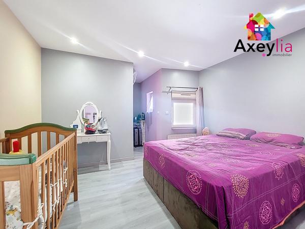 Perreux (42120) A VENDRE - MONTAGNY - MAISON DE VILLAGE RENOVEE, 3 CHAMBRES