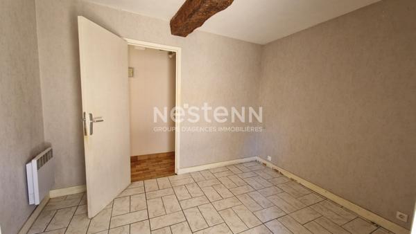 Charmant immeuble en pierre ( 2 logements ) au coeur de Lisle a 15 km de Perigueux