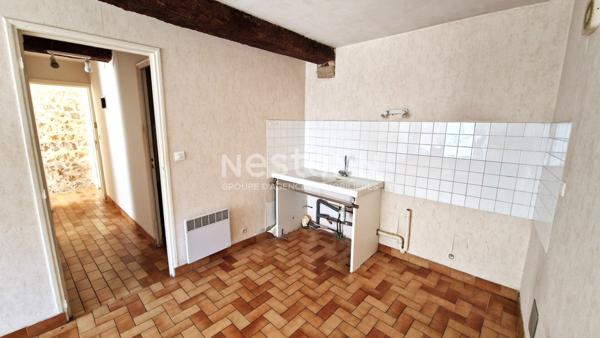 Charmant immeuble en pierre ( 2 logements ) au coeur de Lisle a 15 km de Perigueux