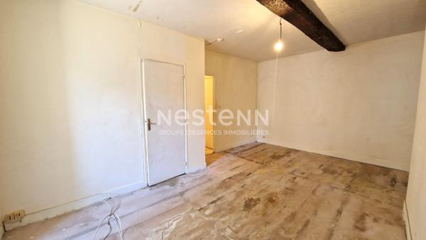 Charmant immeuble en pierre ( 2 logements ) au coeur de Lisle a 15 km de Perigueux