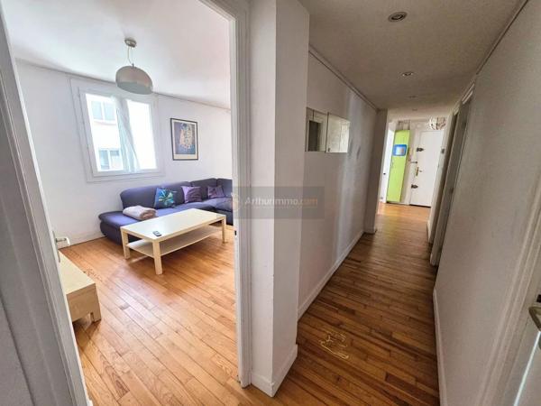 Vente                                                      Appartement
                        
                     4 pièces                      80 m2                     à Brest