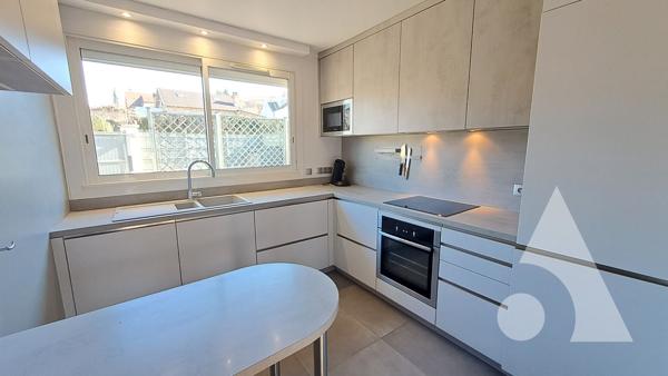 Maison 8 pièces 167 m2