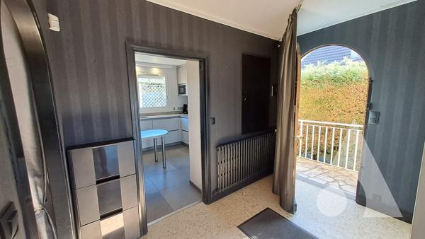 Maison 8 pièces 167 m2