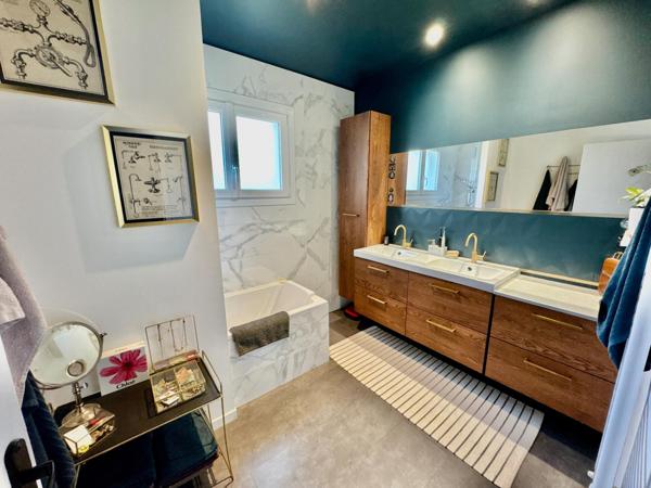 Pavillon 3 chambres avec terrain de 790m2