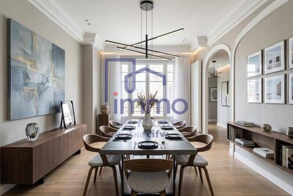 Appartement 4 pièces                                        - 38000 Grenoble Réf : 21778-IMMODEFRANCE69