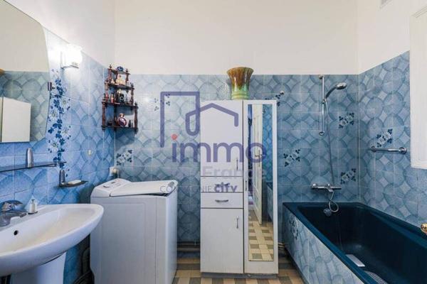 Appartement 4 pièces                                        - 38000 Grenoble Réf : 21778-IMMODEFRANCE69