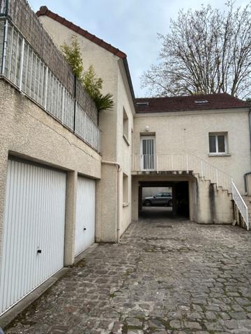 Appartement SAINT-LEU-LA-FORET - 1 pièce- 33 m2