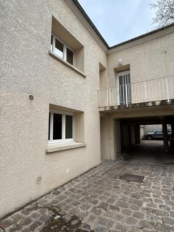 Appartement SAINT-LEU-LA-FORET - 1 pièce- 33 m2