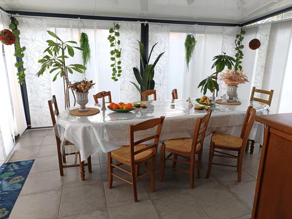 Villa plain pied, 120 m2, piscine et garage (Viager occupé)
