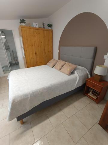Villa plain pied, 120 m2, piscine et garage (Viager occupé)