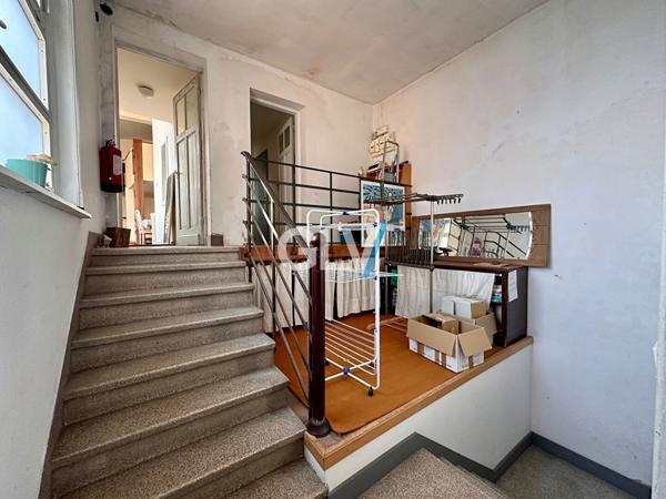 Maison bourgeoise 1930 240 m² habitables ? Fort potentiel d'investissement ou résidence familiale , Croix