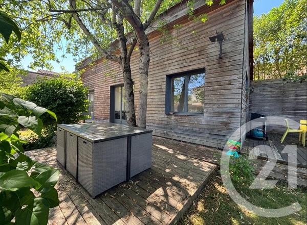 Maison à vendre  7 pièces - 213,99 m 2   ST SULPICE LA POINTE  - 81