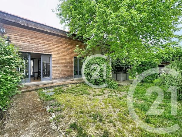 Maison à vendre  7 pièces - 213,99 m 2   ST SULPICE LA POINTE  - 81