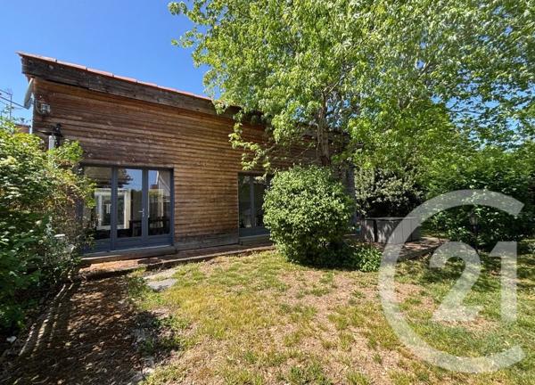 Maison à vendre  7 pièces - 213,99 m 2   ST SULPICE LA POINTE  - 81