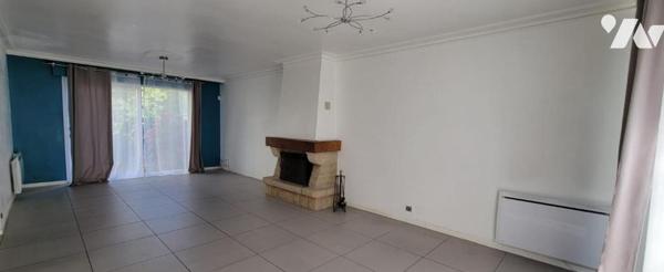 À saisir Saint-Marc, une maison à usage d'habitation, avec terrasse 2 garages et jardin.