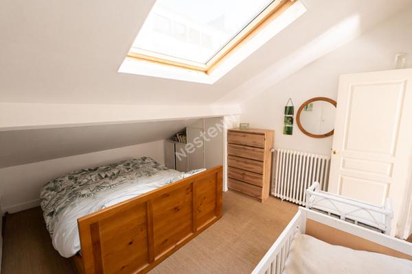 Hyper centre: 2/3 pièces de 65m² au sol dont 48m² en Carrez
