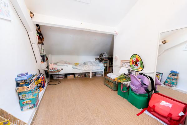 Hyper centre: 2/3 pièces de 65m² au sol dont 48m² en Carrez